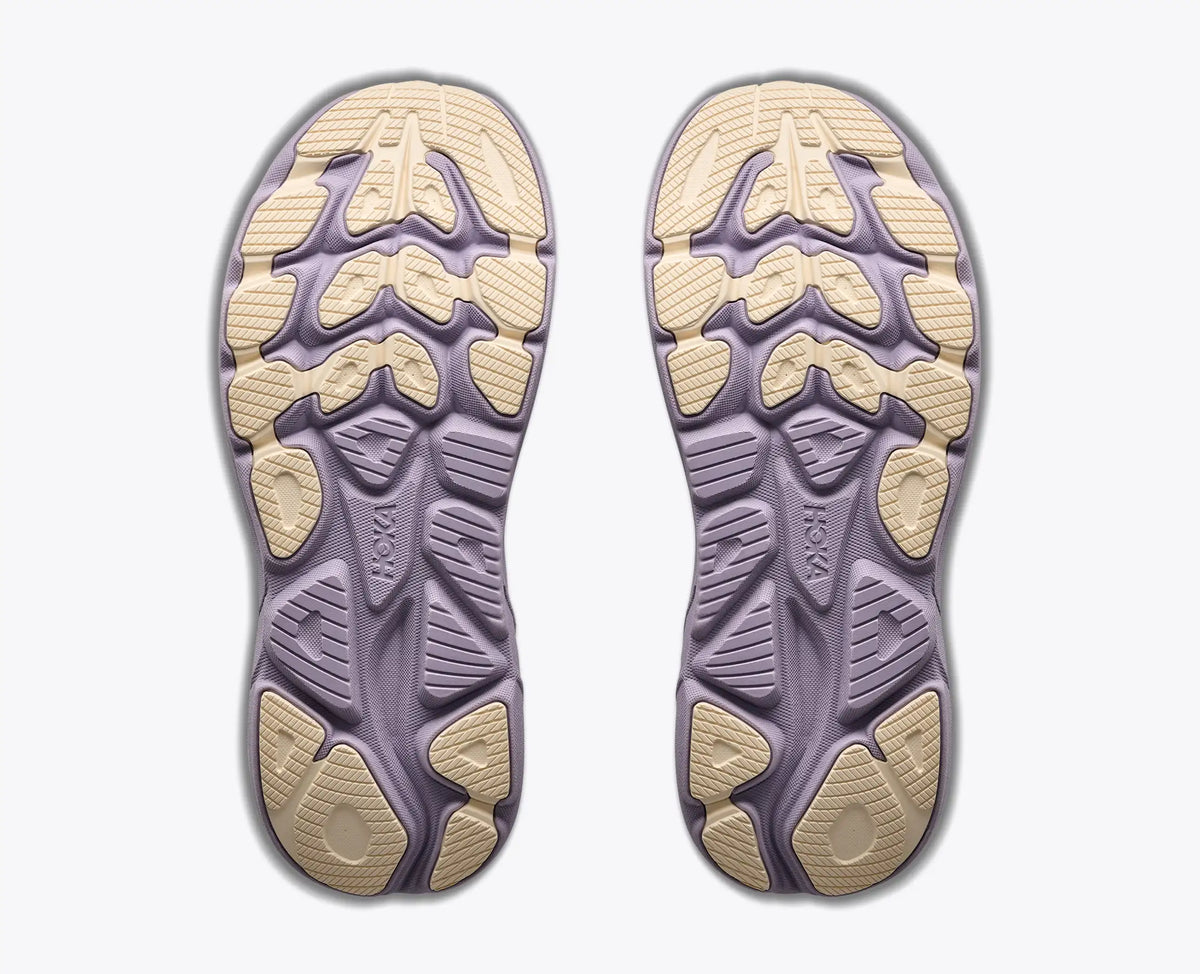 Hoka Women's Clifton 11 Sneaker in Stardust/Mellow Lilac