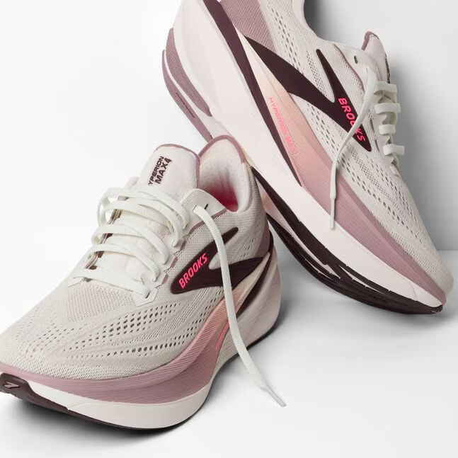 Brooks Women's Hyperion Max 4 Sneaker in Coconut/Raisin/Pink