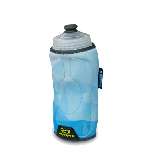Front view of Amphipod Hydraform Chiller Handheld 20oz Bottle.