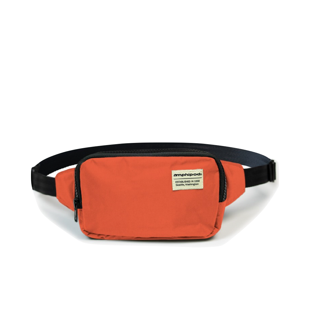 Front view of Amphipod R3 Express Convertible Pack.