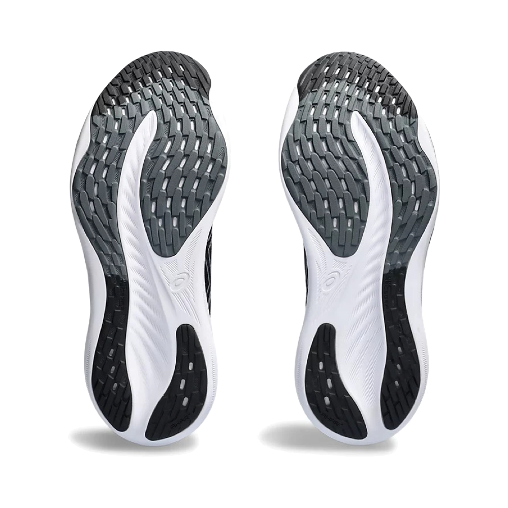 ottom view of Asics GEL-NIMBUS 26 Sneaker for men.