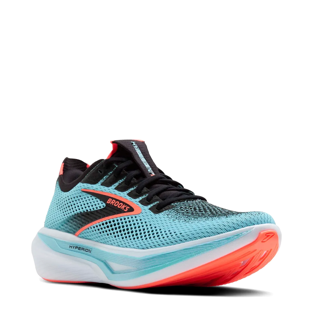 Mudguard and Toe view of Brooks Hyperion 3 Sneaker for men.