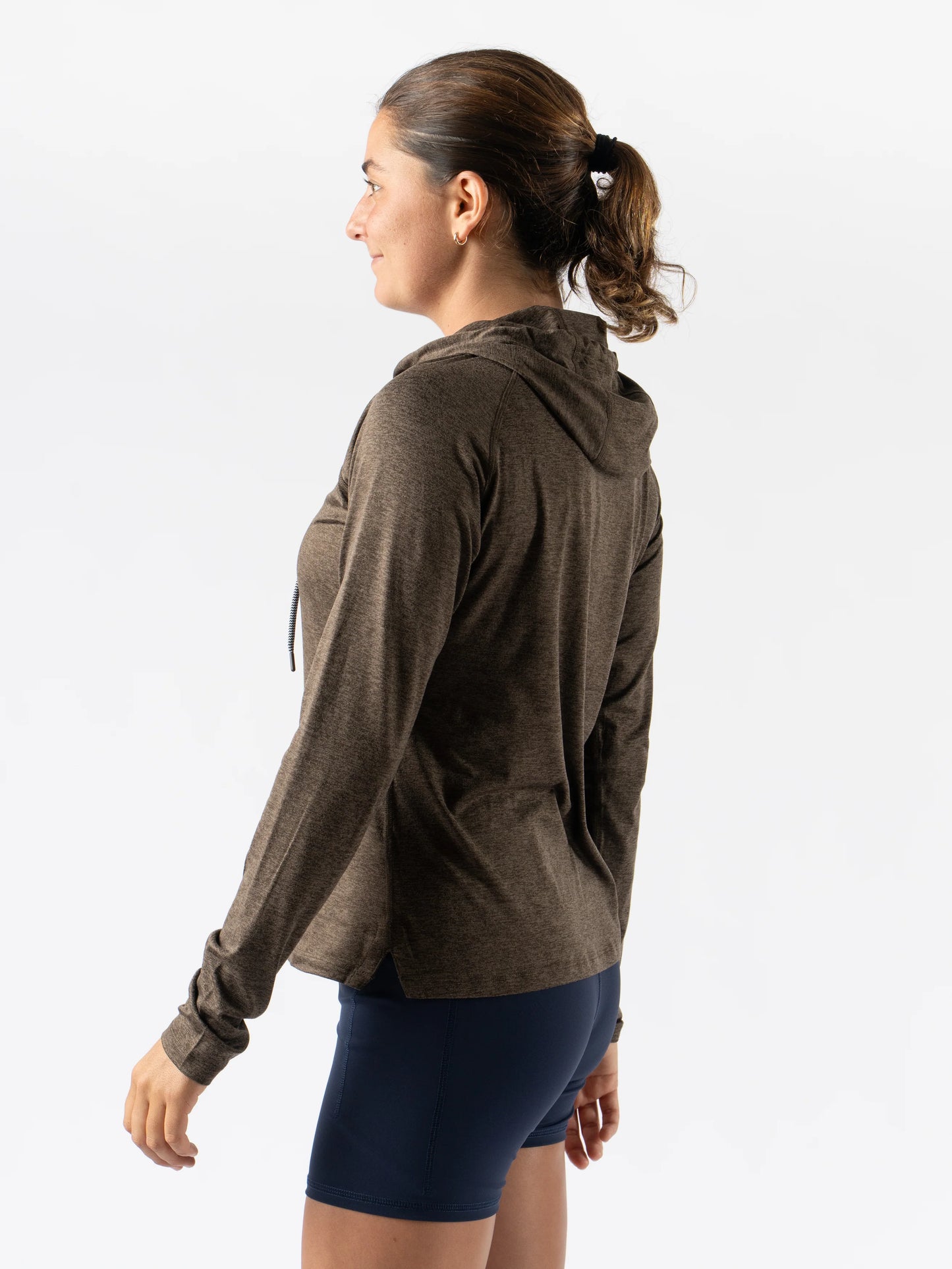 Rabbit Women's EZ Pullover Hooded Long Sleeve Top in Demitasse