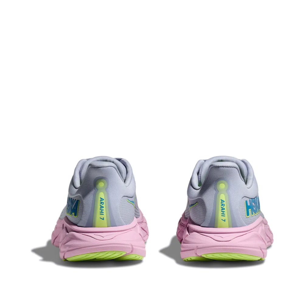 Back view of Hoka Arahi 7 Sneaker for women.