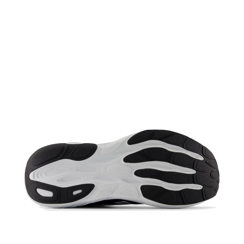 New Balance Men's Fresh Foam X 880v15 in Black with White and Reflection