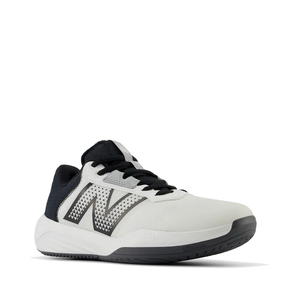 Mudguard and Toe view of New Balance 696v6 Court Sneaker for women.