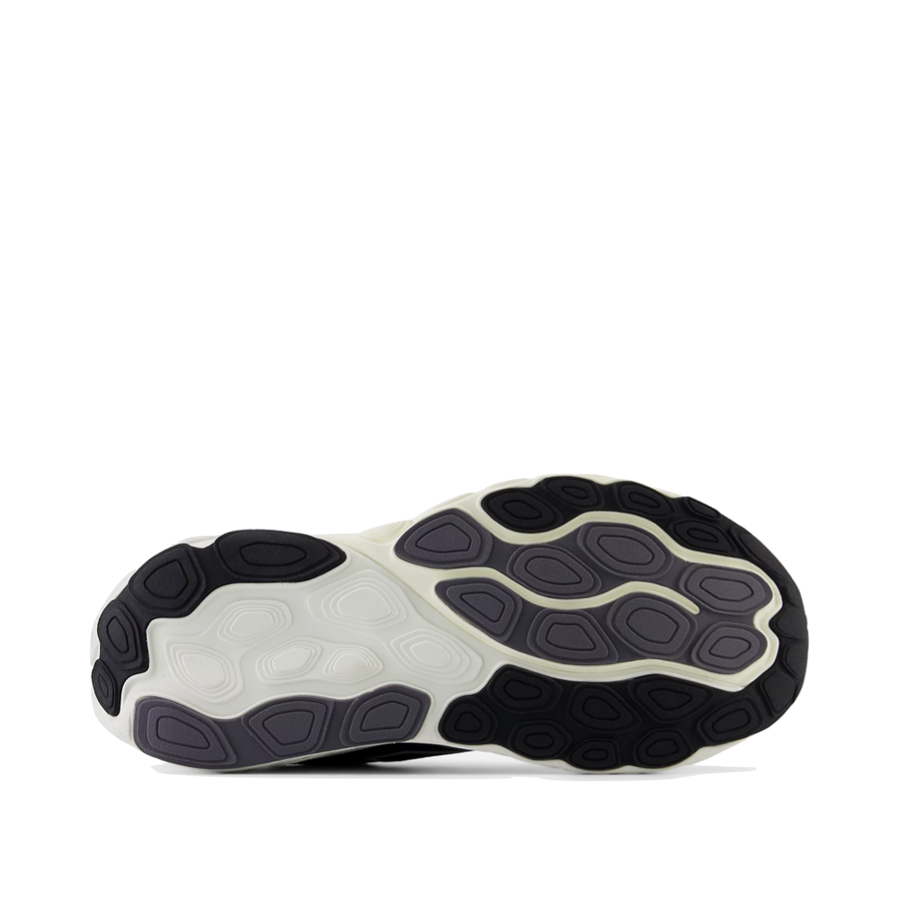 Bottom view of New Balance Fresh Foam X 860v14 for women.