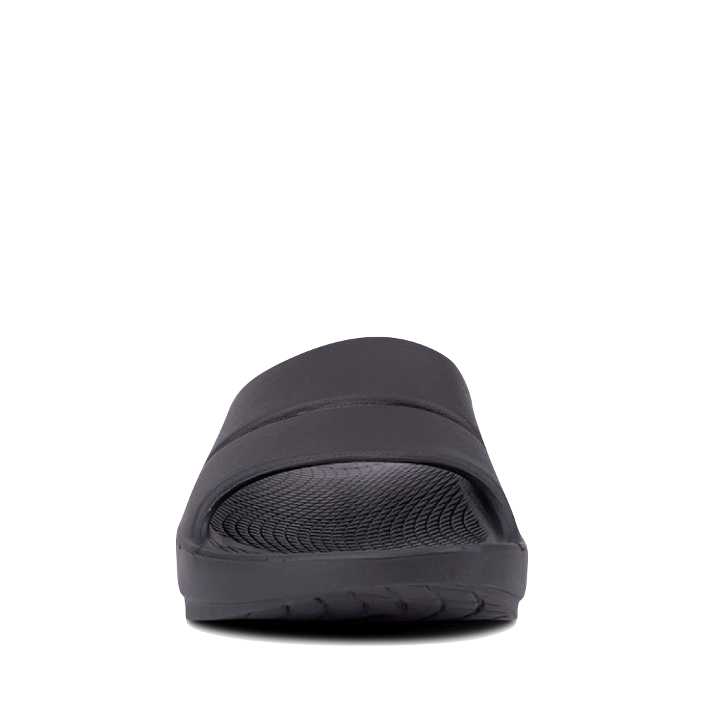 Front view of OOfos OOahh Slide Sandal for unisex.