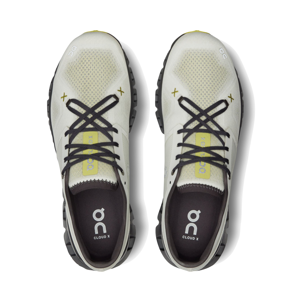 Top-down view of On Cloud X3 for men.