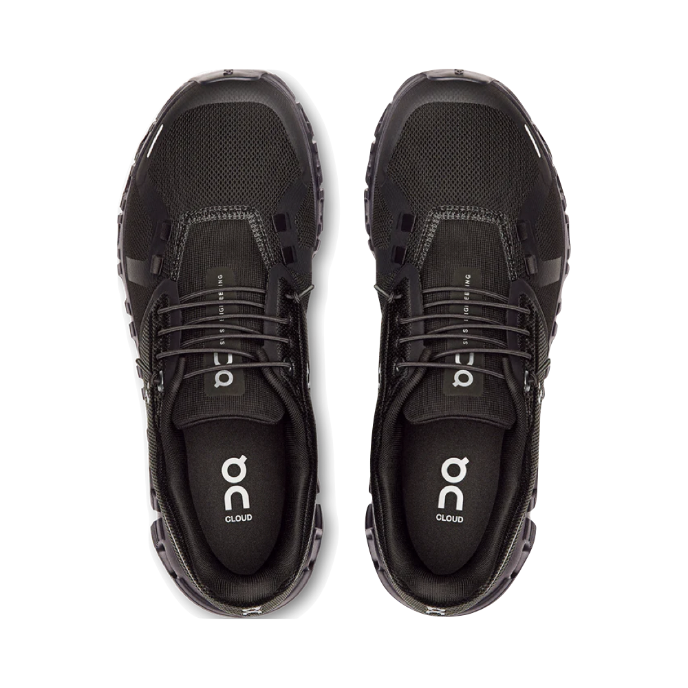Top-down view of On Cloud 6 Sneaker for women.