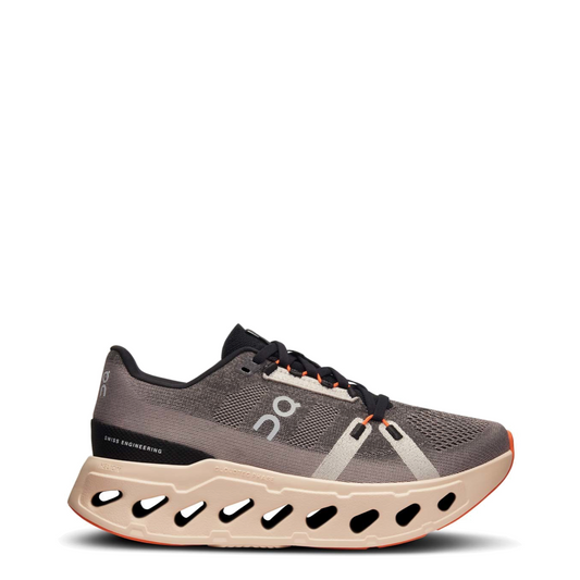 Side (right) view of On Cloudeclipse Sneakers for women.