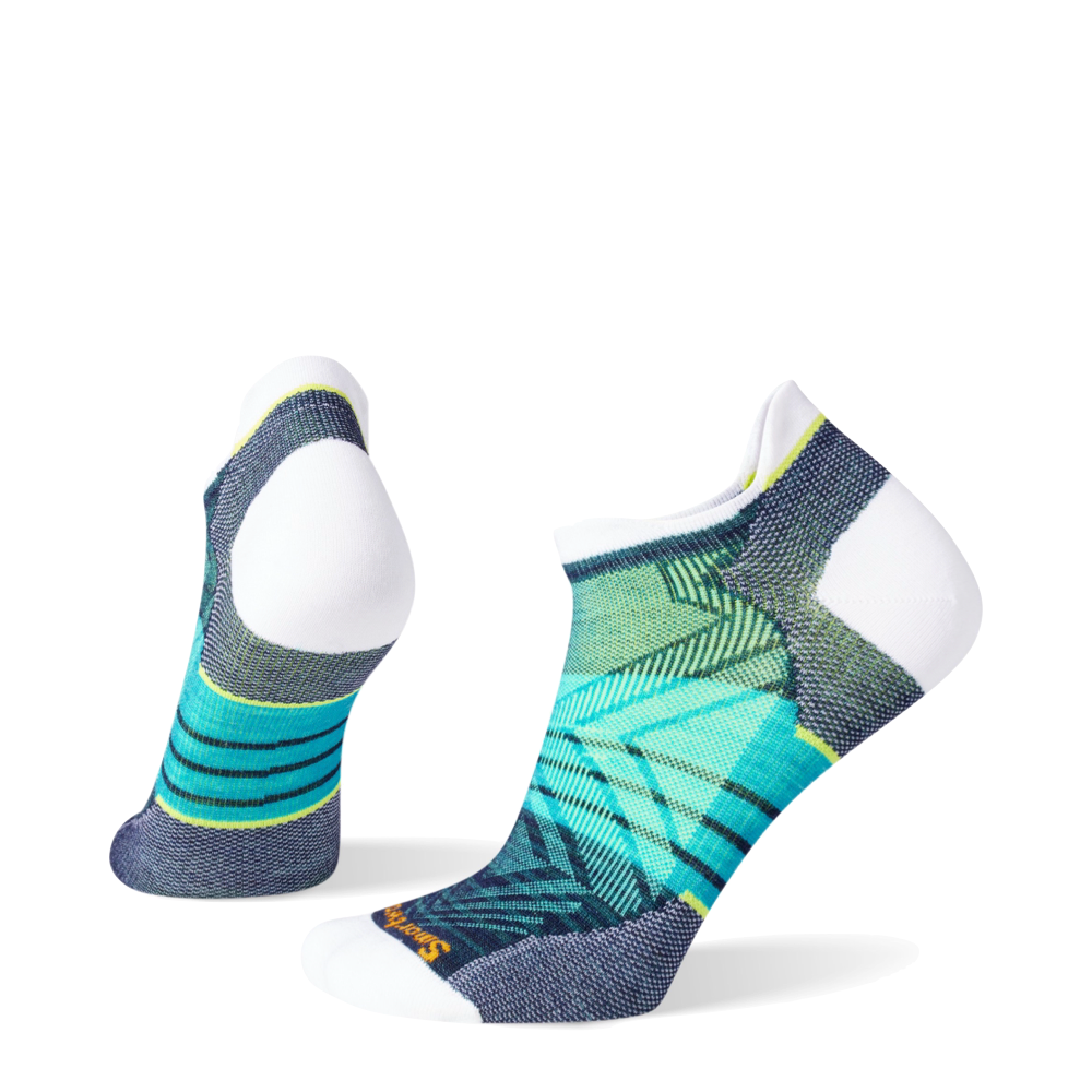 Side and Bottom view of Smartwool Run Stripe Zero Cushion Low Ankle Socks for women.