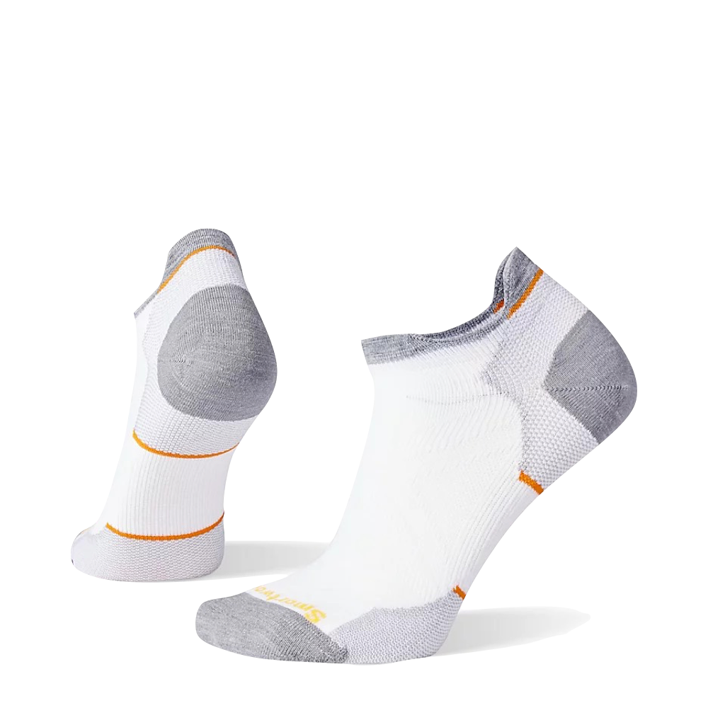 Side and bottom view of Smartwool Run Zero Cushion Low Ankle Socks for women.