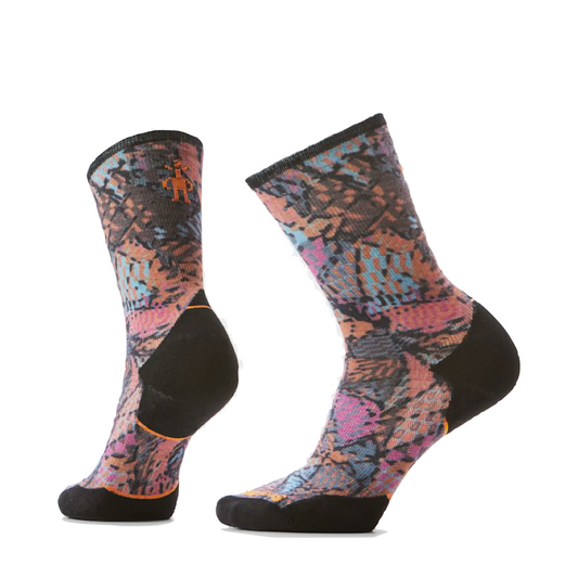 Side (left) view of Smartwool Tail Run Triangle Prism Print Targeted Cushion Crew Sock.