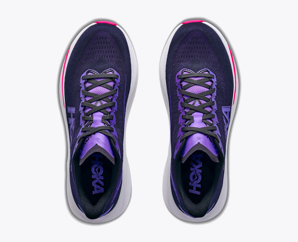 Hoka Women's Mach 7 Sneaker in Carbon Black/Cosmic Purple