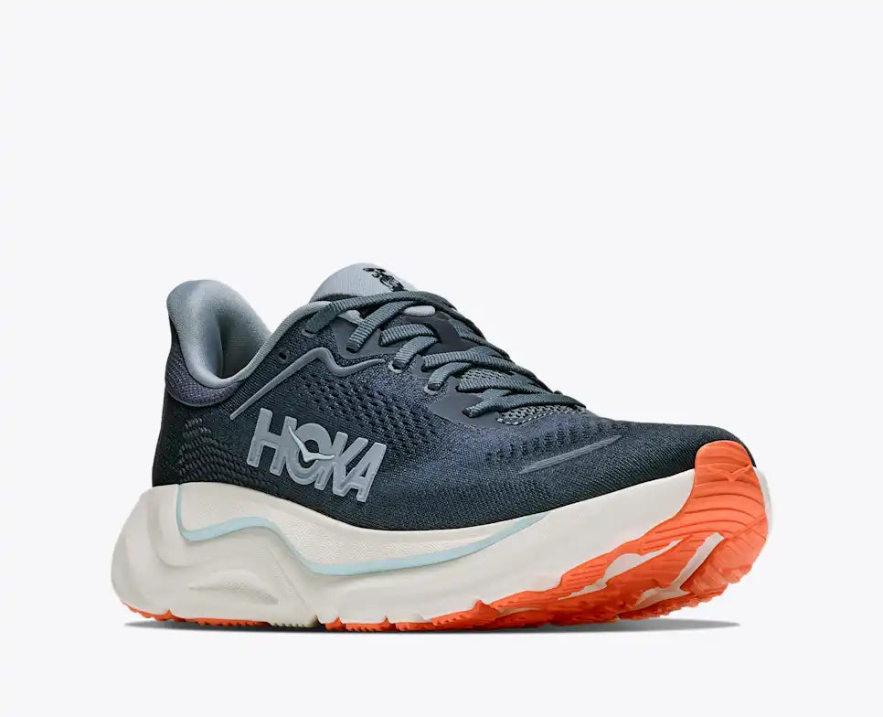 Hoka Women's Arahi 9 Sneaker in Varsity Navy/Faded Navy