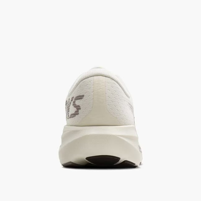 Brooks Women's Ghost Amp Sneaker in Arctic Wolf/Dove/Pink
