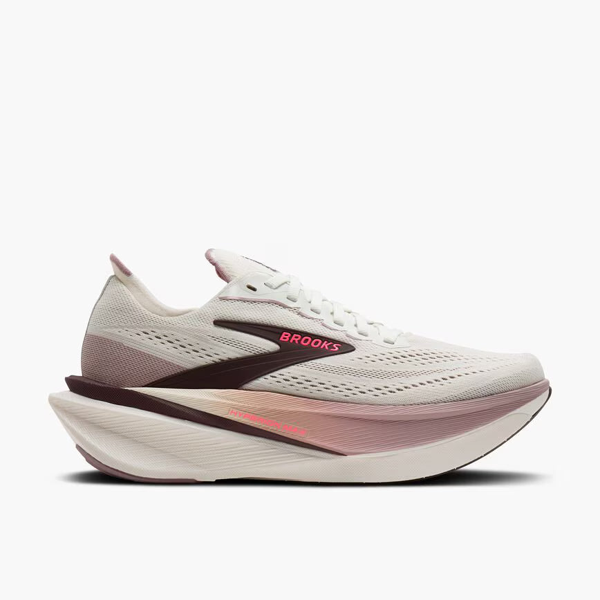 Brooks Women's Hyperion Max 4 Sneaker in Coconut/Raisin/Pink