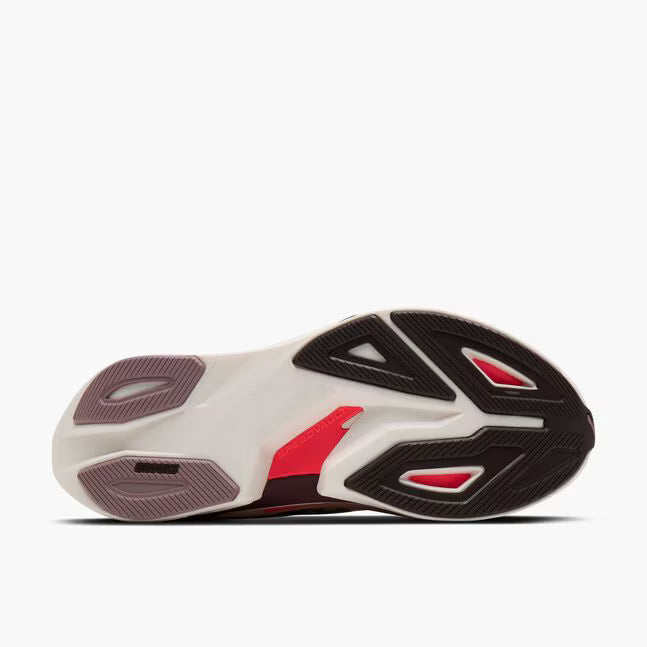 Brooks Women's Hyperion Max 4 Sneaker in Coconut/Raisin/Pink