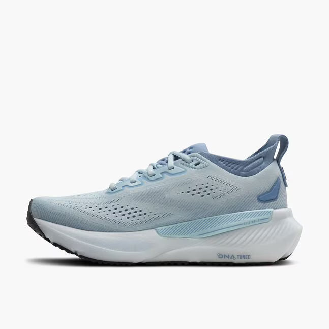 Brooks Women's Glycerin GTS 23 Sneaker in Nantucket Breeze/Rain/Clear