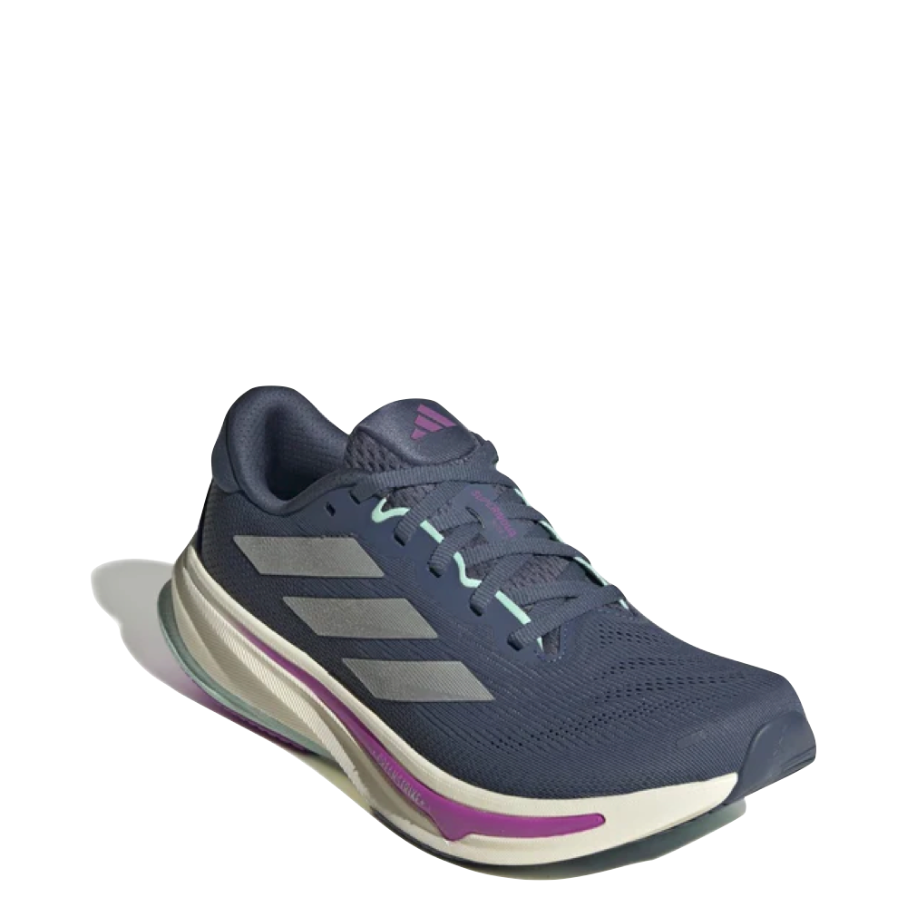 Mudguard and Toe view of Adidas Supernova Rise 2 Sneaker for women.
