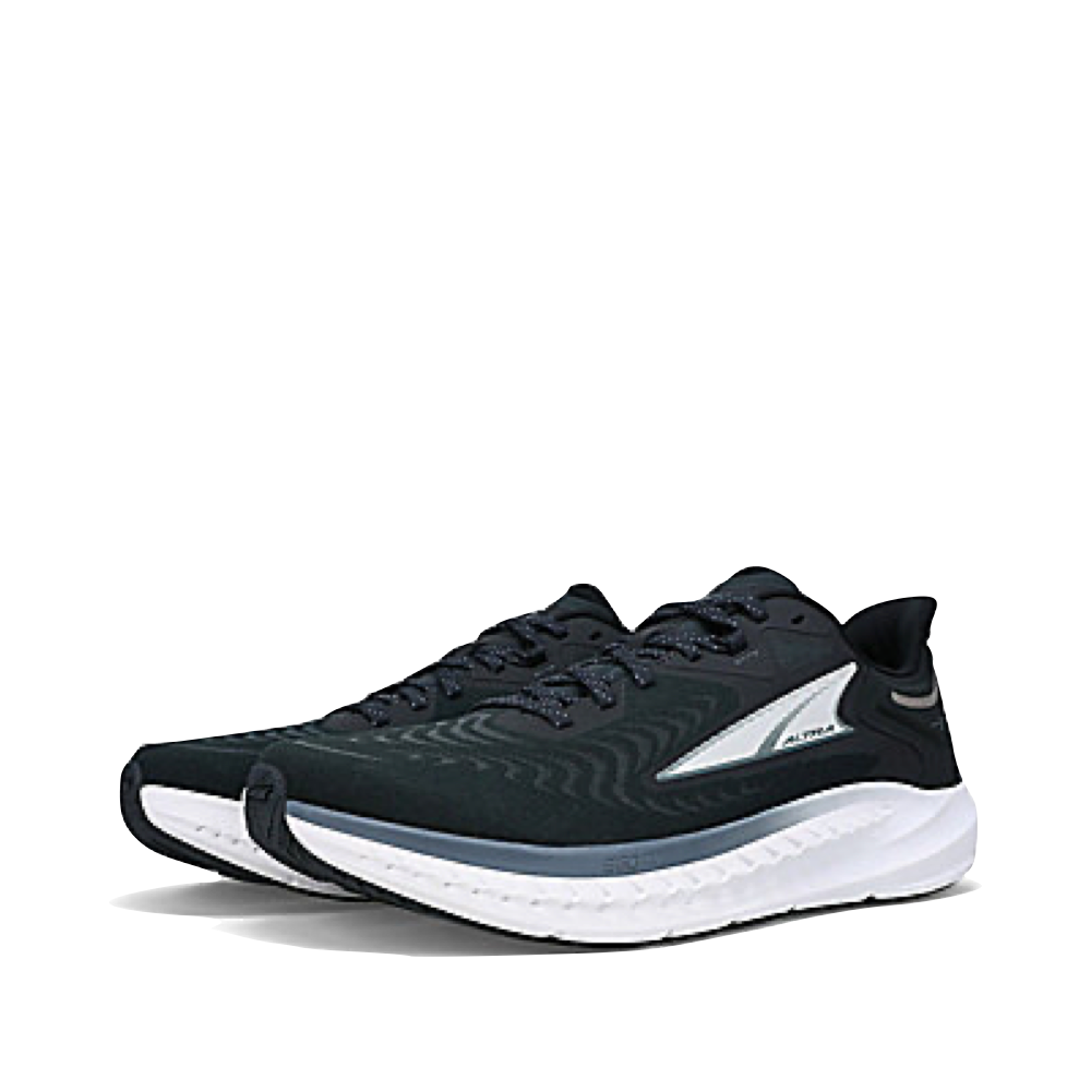 Mudguard and Toe view of Altra Torin 7 Running Sneaker for women.