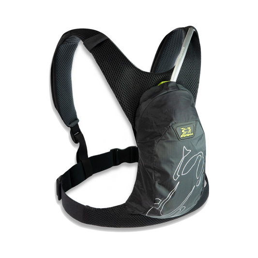 Amphipod PureRun UltraLight 600 mL Hydration Vest in Graphite