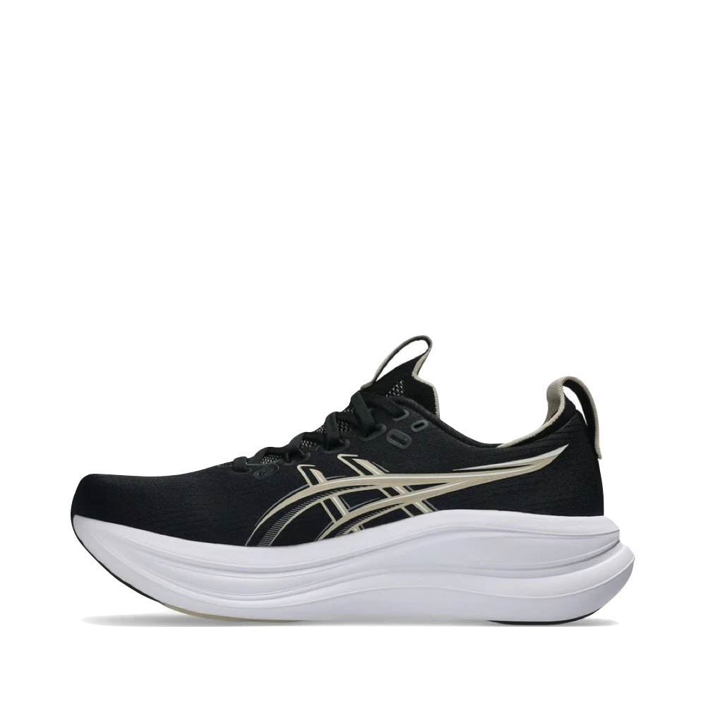Side (left) view of Asics Gel Nimbus 28 Sneaker for men.