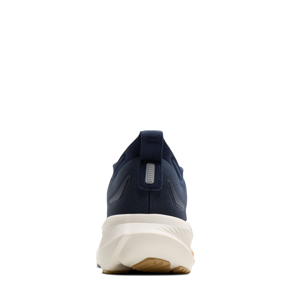 Back view of Brooks Glycerin 23 Sneaker for men.