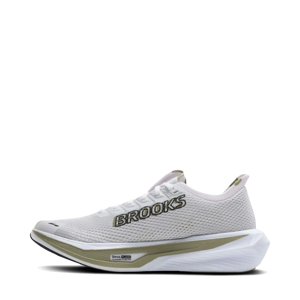 Side (left) view of Brooks Hyperion 3 Sneaker for men.