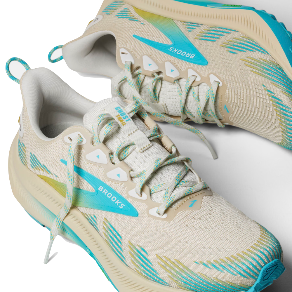 Top-down view of Brooks Ghost Trail Sneaker for women.