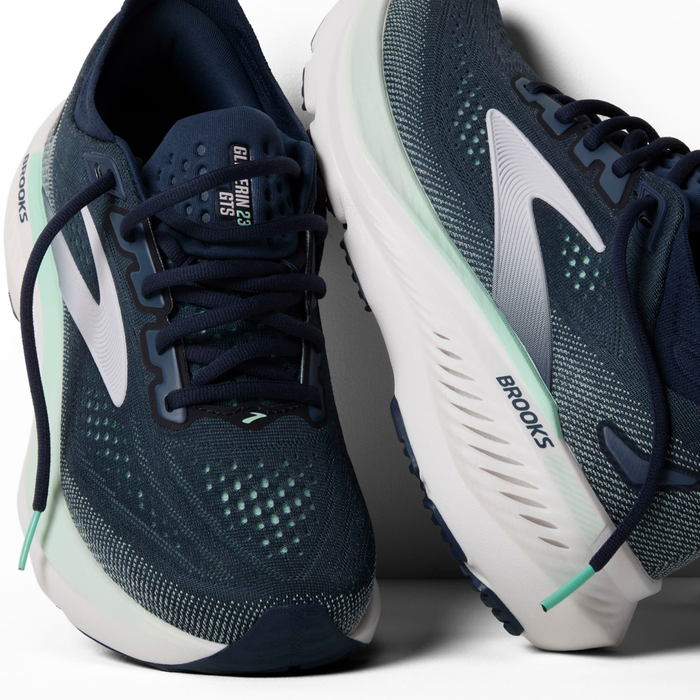 Detail view of Brooks Glycerin GTS 23 Sneaker for women.