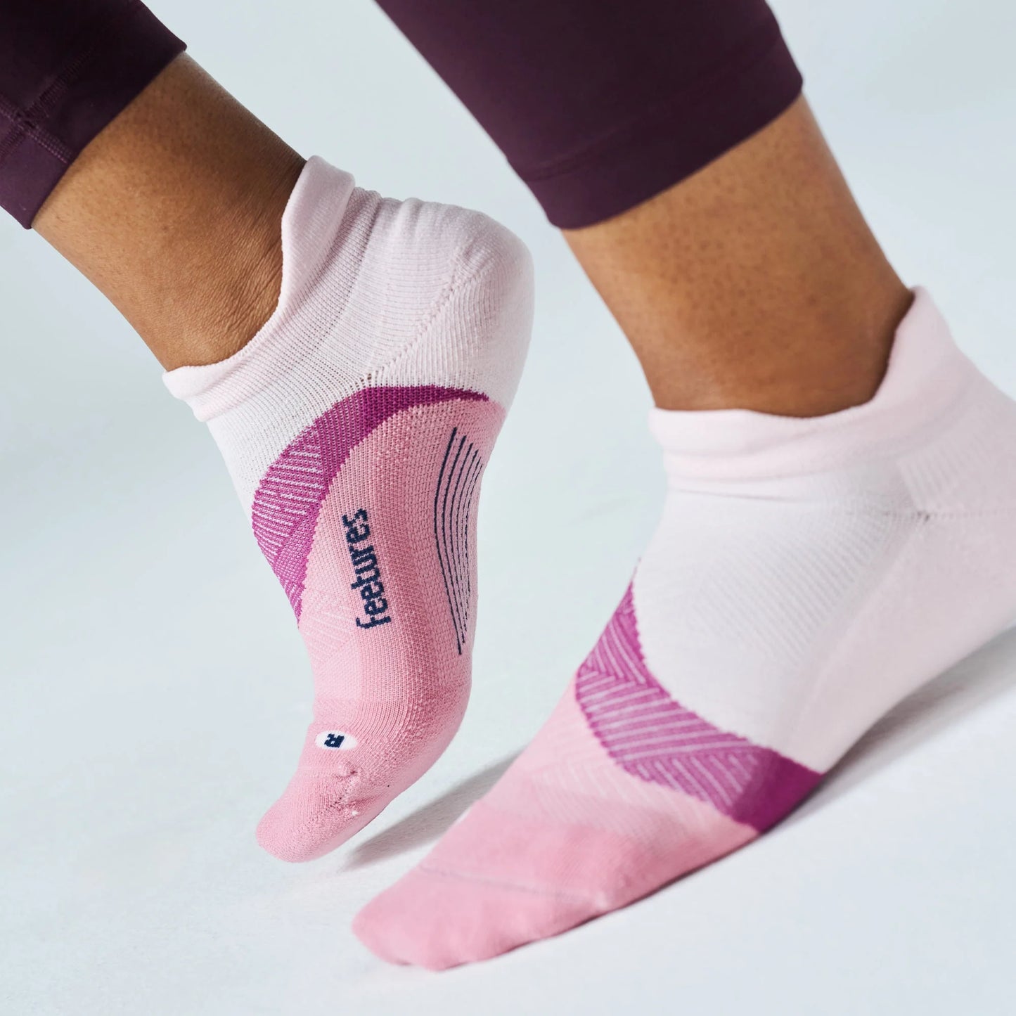 Feetures Elite Light Cushion Tab Sock in Pink Salt