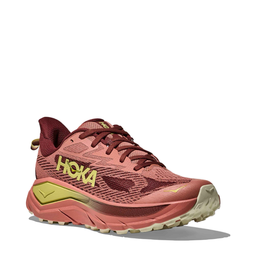 Mudguard and Toe view of Hoka Challenger 8 Sneaker or women.