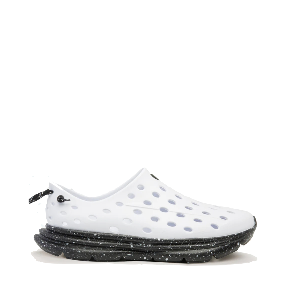 Side (right) view of Kane Revive Slip On Active Recovery Shoe.
