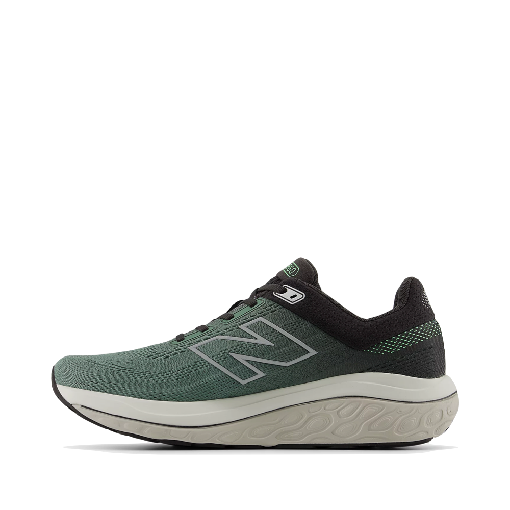 Side (left) view of New Balance Fresh Foam X 860v14 Sneaker for men.
