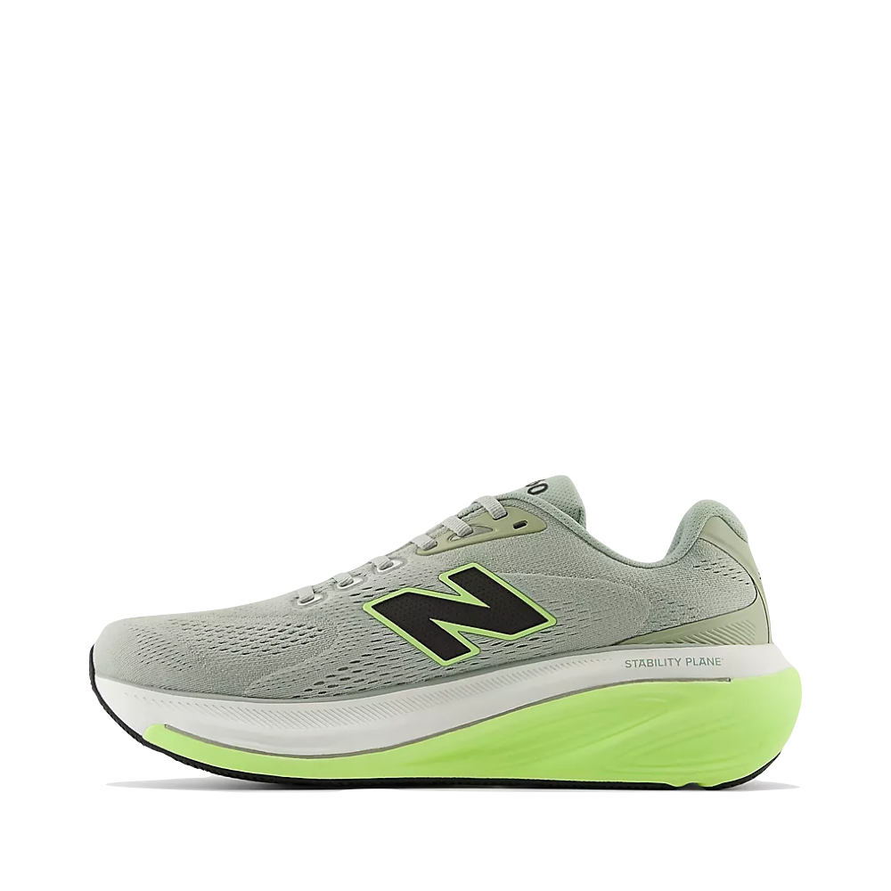 Side (left) view of New Balance Fresh Foam X 860 v15 Sneaker for men.