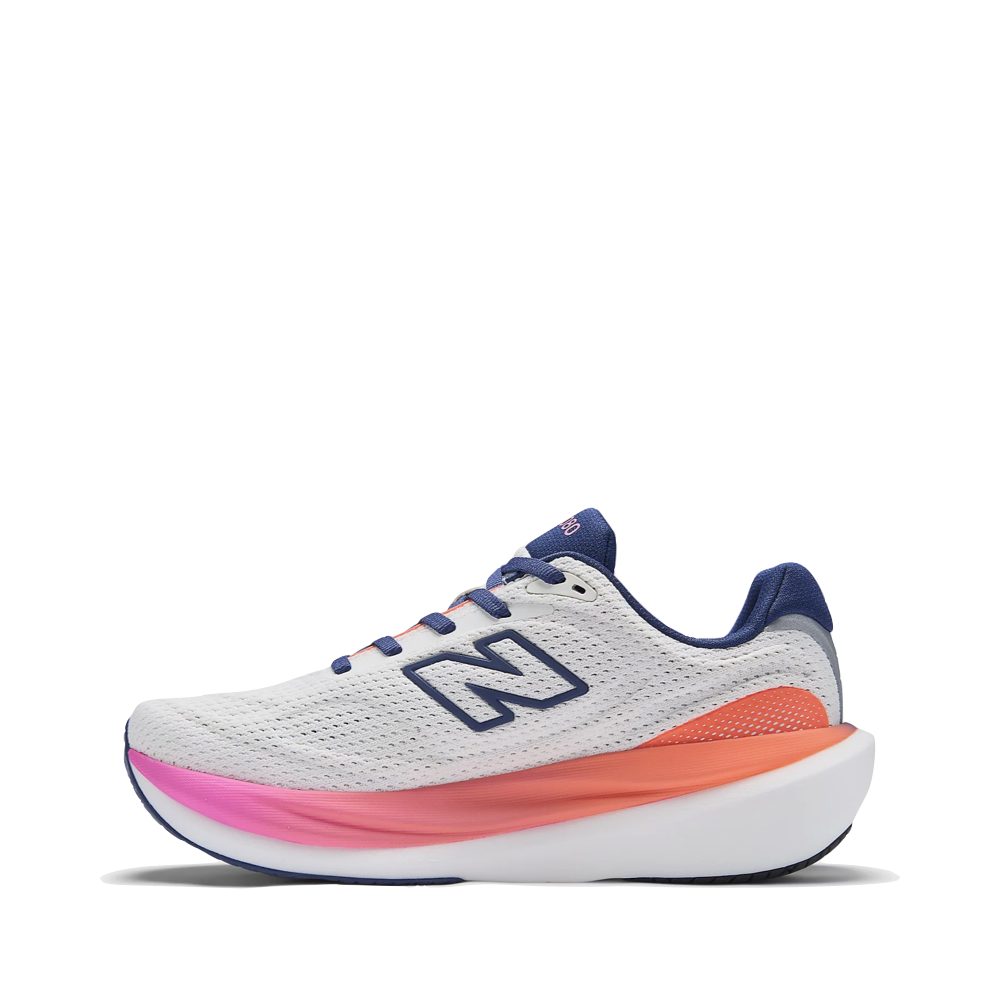 Side (left) view of New Balance 1080v15 Sneaker for women.