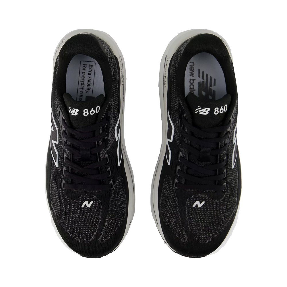 Top-down view of New Balance Fresh Foam X 860v15 Sneaker for women.