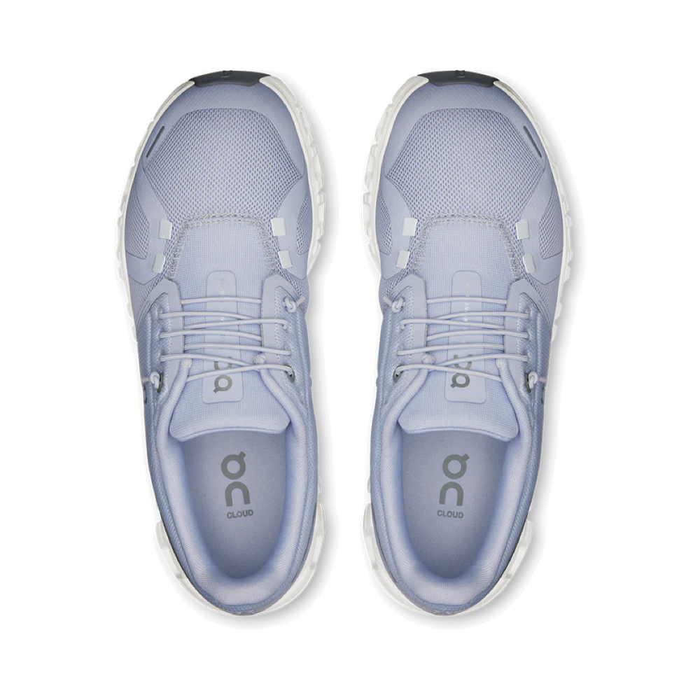 Top-down view of On Cloud 6 Sneaker for women.