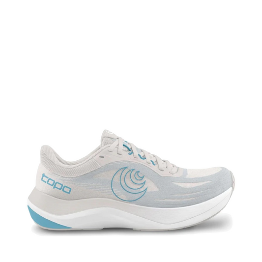 Side (right) view of Topo Ultrafly 6 Sneaker for women.