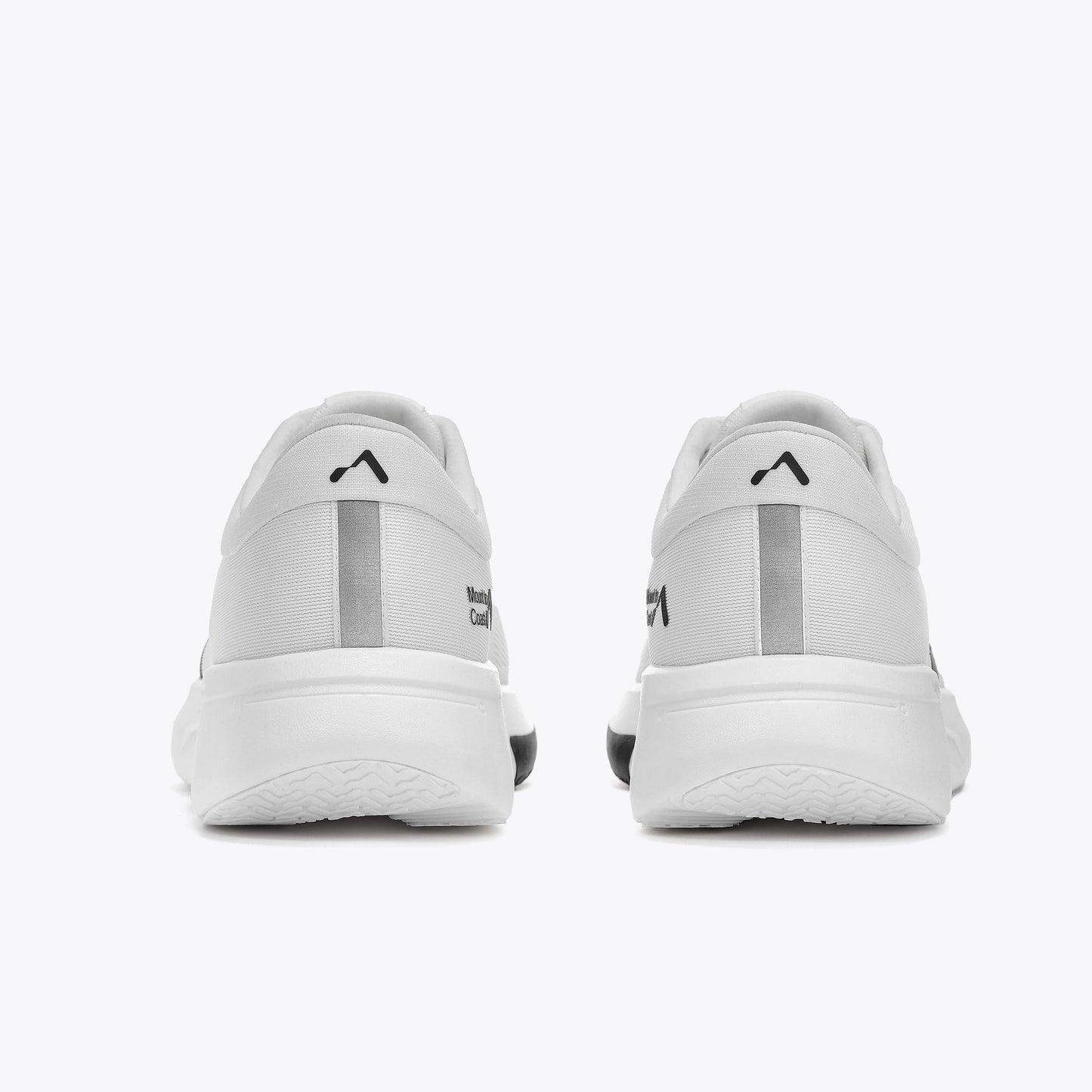 Mount to Coast Men's R1 Sneaker in White
