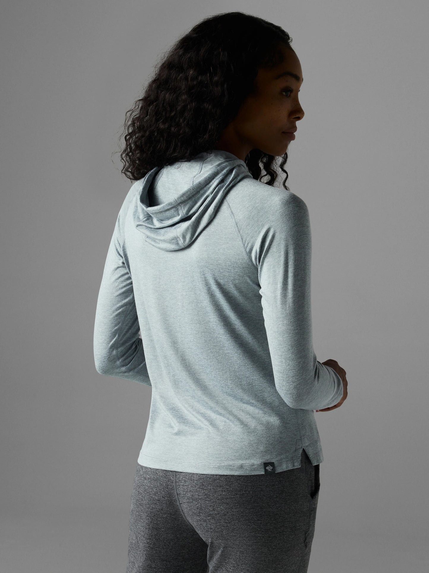 Rabbit Women's EZ Pullover Hooded Long Sleeve Top in Quarry
