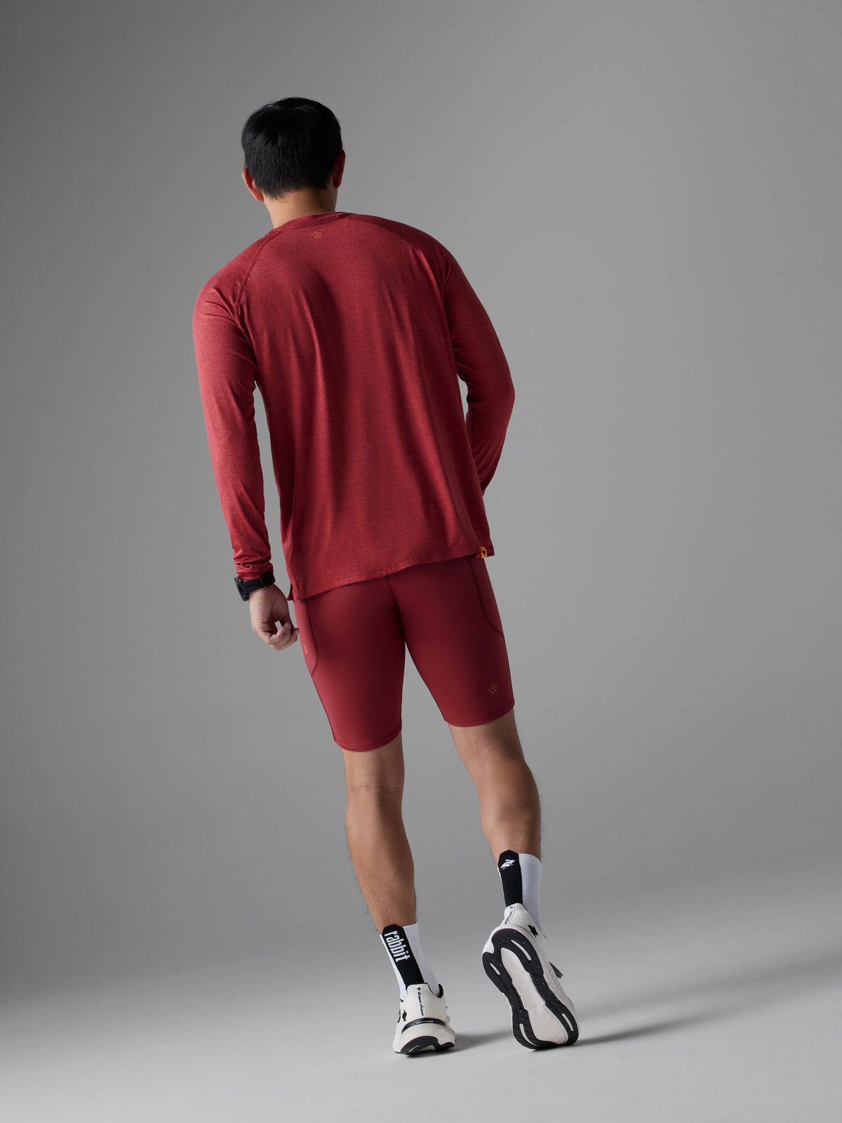 Rabbit Men's EZ Tee LS in Garnet