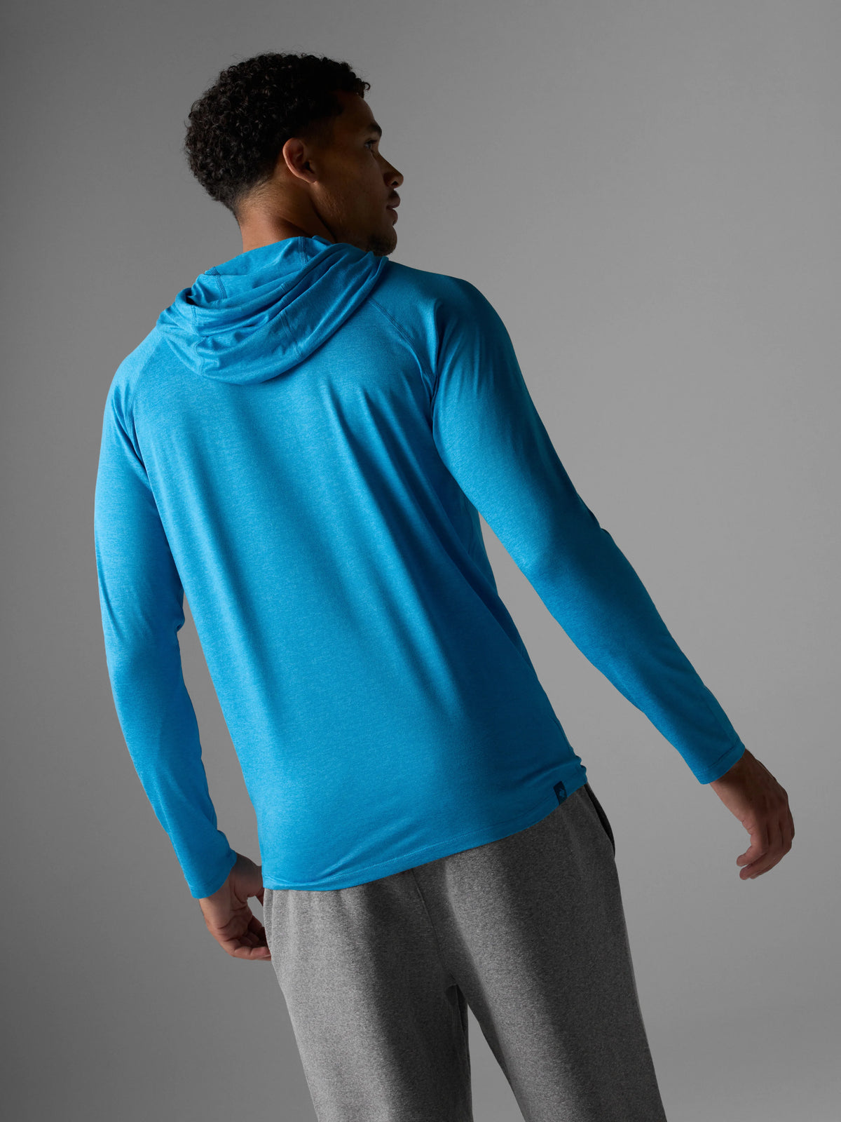 Rabbit Men's EZ Pullover in Atomic Blue
